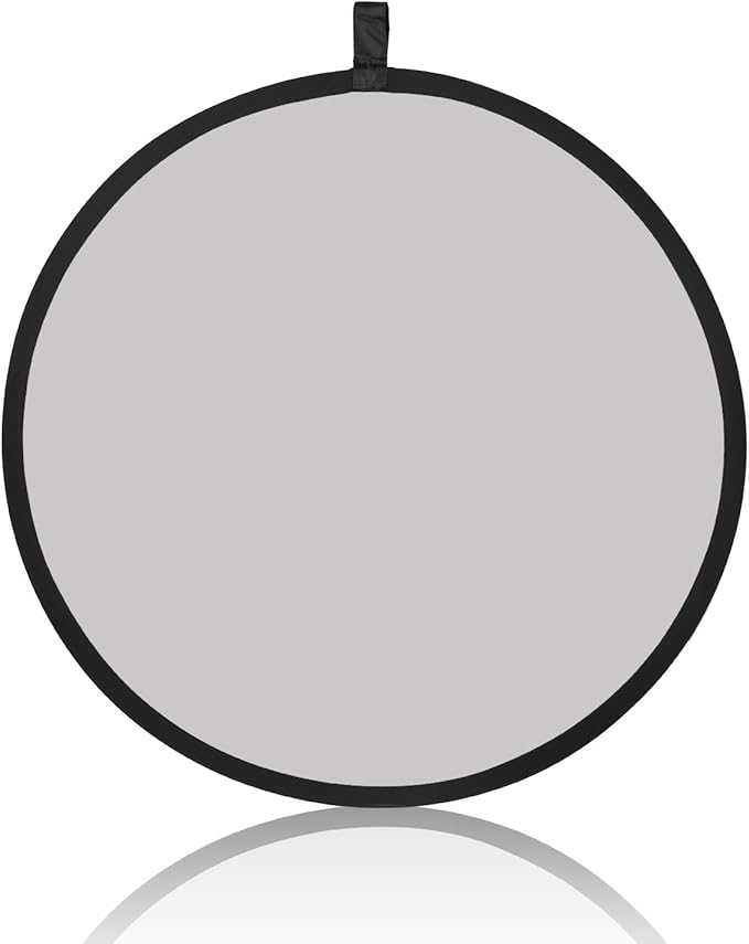 NEEWER 22 Inch/60 Centimeter Light Reflector Light Diffuser 5 in 1 Collapsible Multi Disc with Bag - Translucent, Silver, Gold, White, and Black for Studio Photography Lighting and Outdoor Lighting