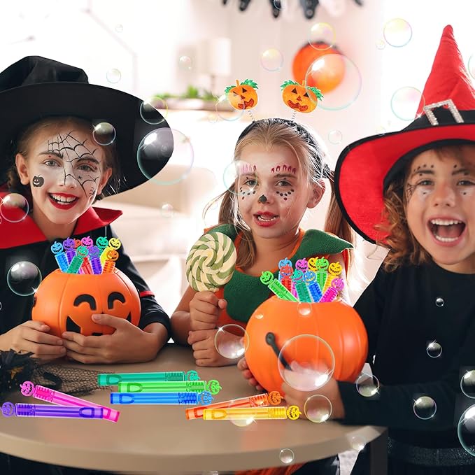 500 Piece Halloween Party Favor Bubbles, Halloween Bubble Wands Bulk for Kids Party Favor Supplies, Trick or Treat Goodie Bags, School Classroom Game Rewards, Halloween Miniatures