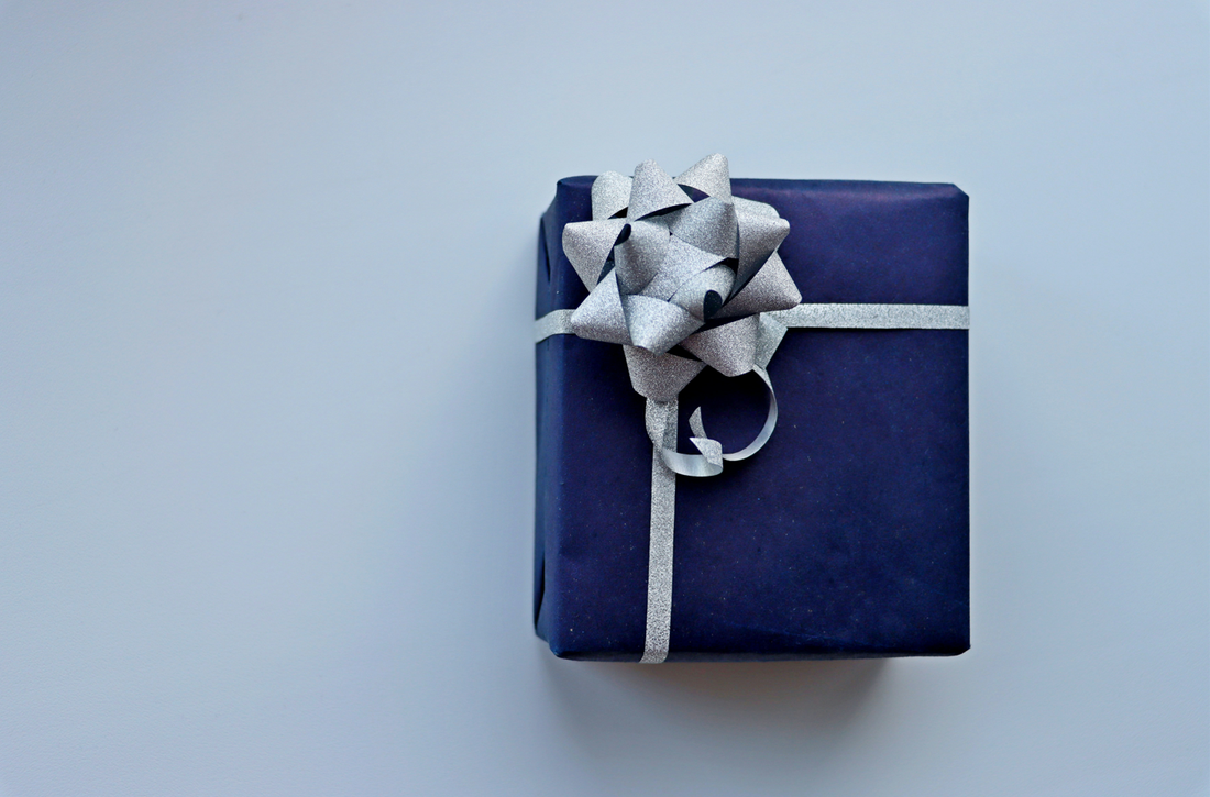 Best Ribbon Colors for Luxury Gift Packaging