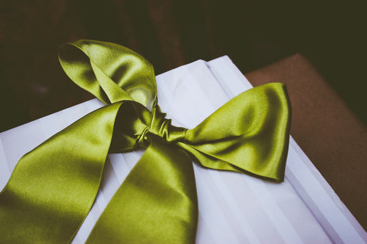 How to Choose Ribbon Width for Craft Projects