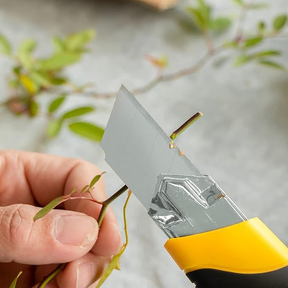 24 Pack Utility Knife, Retractable Box Cutter for Cartons, Cardboard and Boxes, 25mm Wider Razor Sharp Blade, Smooth Mechanism, Perfect for Office and Home use
