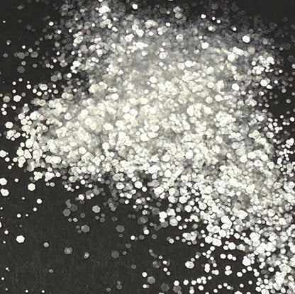 Tim Holtz Rock Candy Glitter, Clear and Chunky, Bundle of 2 Jars, 4.7 Ounces Each, 3 Carnora Scoop Spoons