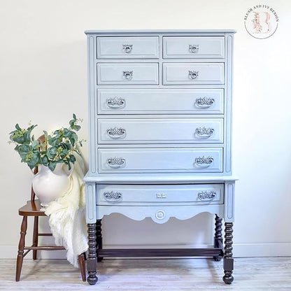 Dixie Belle Paint Company Chalk Finish Furniture Paint - Savannah Mist (8oz) - Matte Cloudy Blue Chic Chalk Mineral DIY Furniture Paint