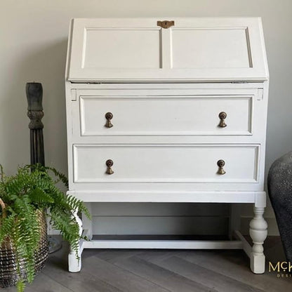Dixie Belle Paint Company Chalk Finish Furniture Paint – Gardenia (32oz) – Matte Chic Chalk Mineral DIY Furniture Paint