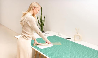Elan Cutting Mat 72x36 Green, Self Healing Cutting Mat 72 x 36 INCH, 5-Ply Craft Mat Green, Hobby Cutting Mat 72x36 INCH, Large Cutting Mat for Sewing, Quilting Cutting Board, Sewing Cutting Board