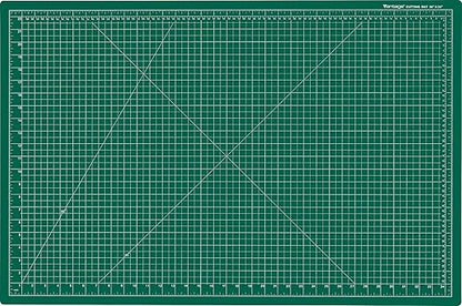 Dahle Vantage 10473 Premium Self-Healing Cutting Mat, 24"x36", 1/2" Grid, 5 Layers for Max Healing, Perfect for Crafts & Sewing, Green