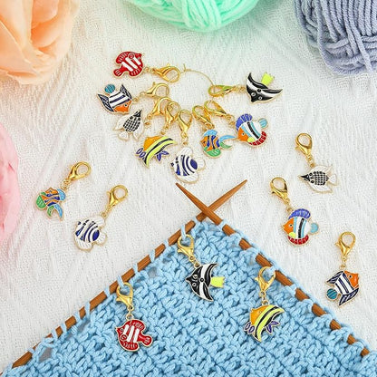 BEEFLYING 16Pcs Fish Stitch Marker Charms for Crocheting and Knitting, 8 Styles Alloy Enemal Crochet Knit Stitch Marker Pendant with Removable Clasp for Knitting Crocheting Accessories